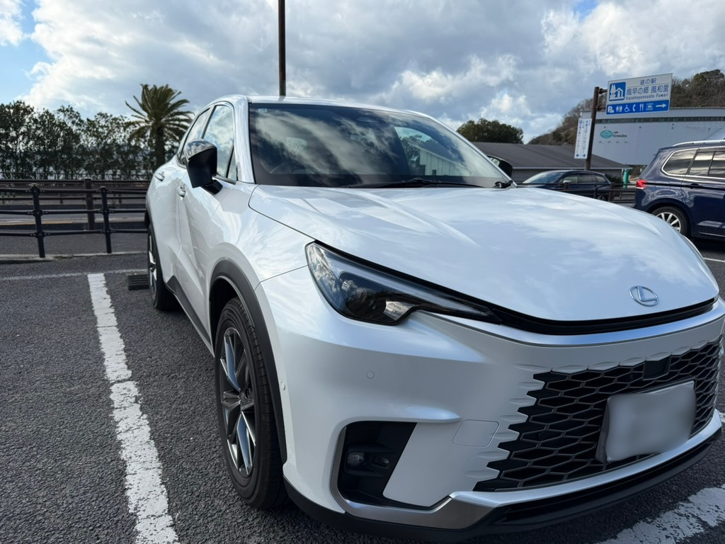 レクサスLBX フロント