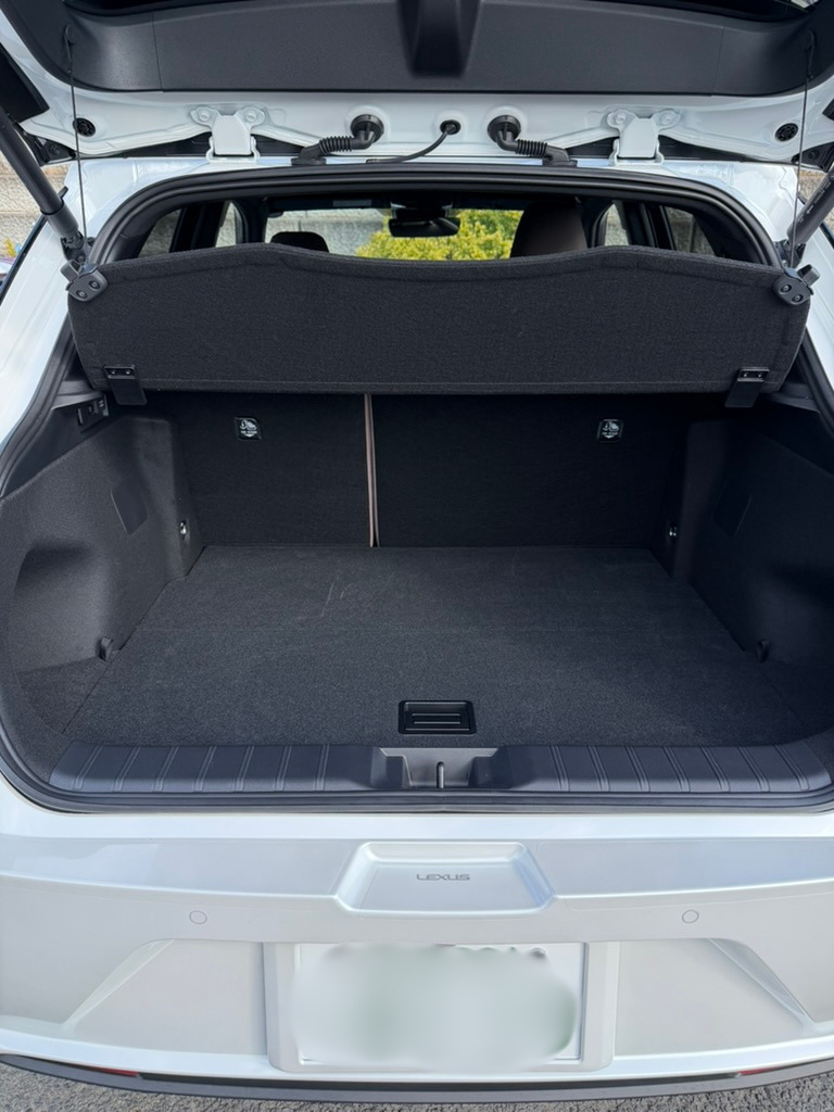 レクサスLBX ラゲッジスペース