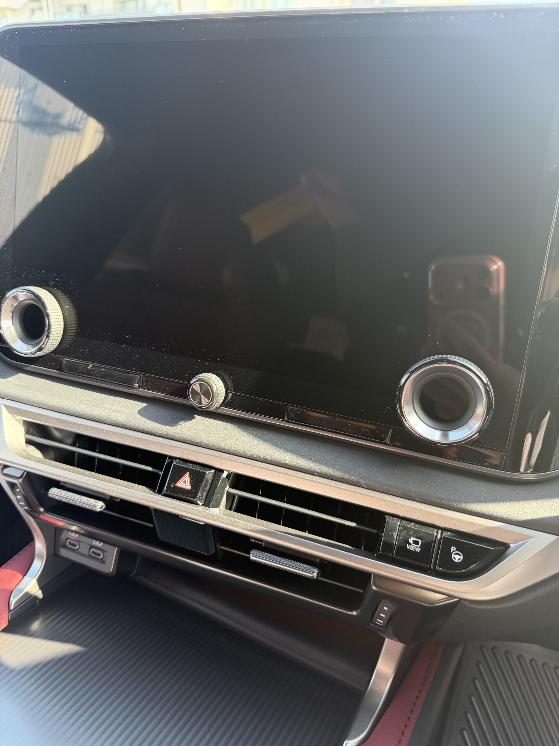 メーカー納車時の保護フィルムを剥がした直後