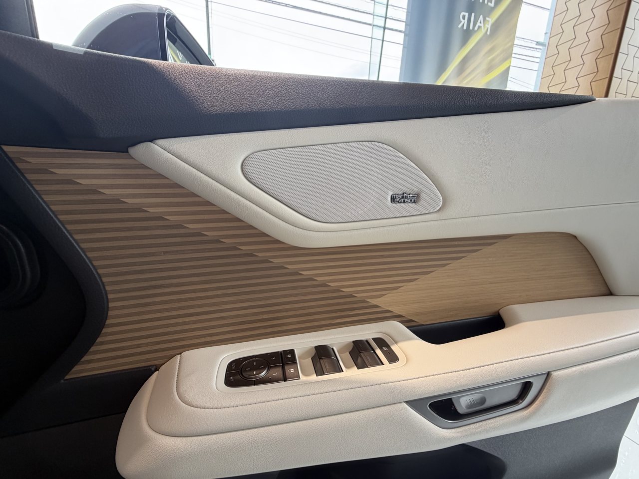 新型レクサスES バンブー加飾オーナメント ドアトリム